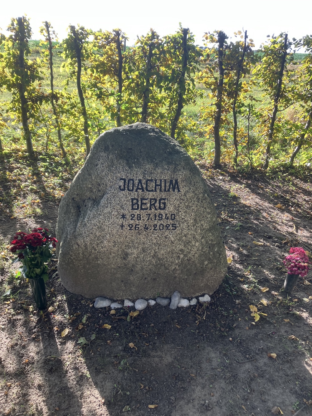 Grabstätte auf dem Gut Friedhof, Landschaftspark Rosengarten